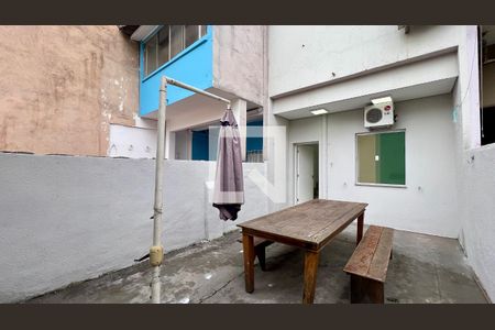 Casa à venda com 120m², 3 quartos e sem vaga Casa à venda com 120m², 3 quartos e sem vagaQuintal