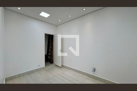 Casa à venda com 120m², 3 quartos e sem vaga Casa à venda com 120m², 3 quartos e sem vagaQuarto 2