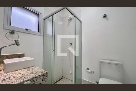 Casa à venda com 120m², 3 quartos e sem vaga Casa à venda com 120m², 3 quartos e sem vagaBanheiro da Suíte