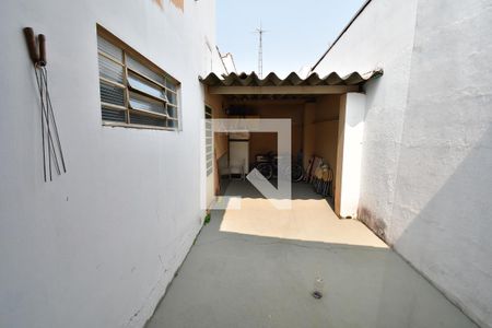 Casa à venda com 273m², 4 quartos e 2 vagasQuintal