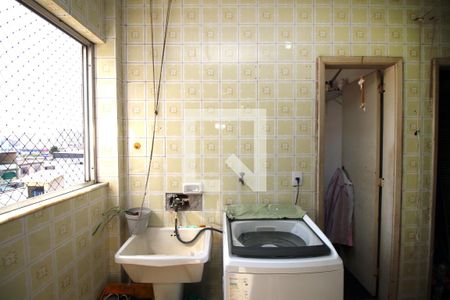 Apartamento à venda com 75m², 2 quartos e 1 vagaÁrea de Serviço