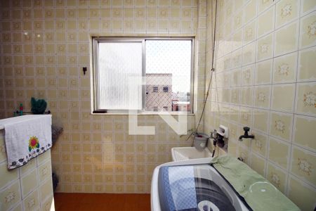 Apartamento à venda com 75m², 2 quartos e 1 vagaÁrea de Serviço