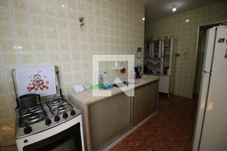 Apartamento à venda com 75m², 2 quartos e 1 vagaCozinha