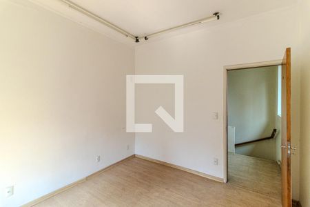 Casa à venda com 210m², 5 quartos e 3 vagasQuarto 2