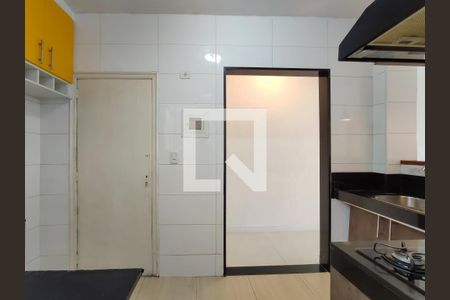Apartamento à venda com 50m², 2 quartos e 1 vaga Apartamento à venda com 50m², 2 quartos e 1 vagaCozinha
