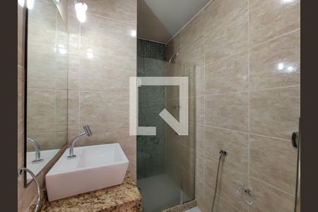 Apartamento à venda com 50m², 2 quartos e 1 vaga Apartamento à venda com 50m², 2 quartos e 1 vagaBanheiro Corredor