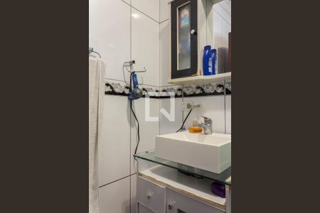 Casa à venda com 160m², 3 quartos e 1 vaga Casa à venda com 160m², 3 quartos e 1 vagaBanheiro da Suíte 1