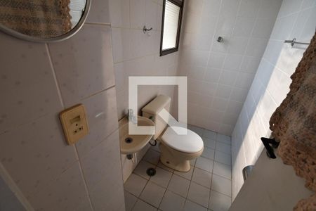 Apartamento à venda com 170m², 3 quartos e 3 vagasBanheiro de Serviço