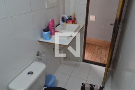 Apartamento à venda com 70m², 2 quartos e sem vagaBanheiro
