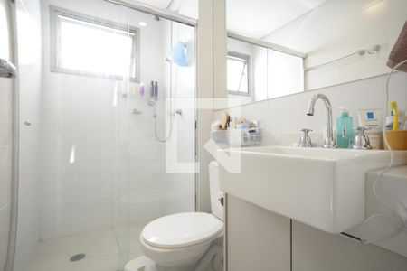 Apartamento para alugar com 70m², 2 quartos e 1 vagaSuíte