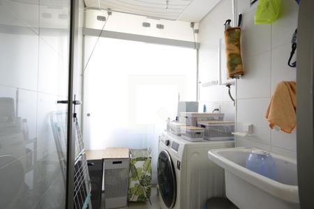 Apartamento para alugar com 70m², 2 quartos e 1 vagaÁrea de Serviço