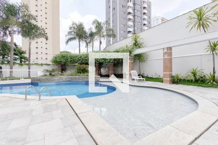 Apartamento à venda com 134m², 3 quartos e 3 vagas Apartamento à venda com 134m², 3 quartos e 3 vagasPiscina