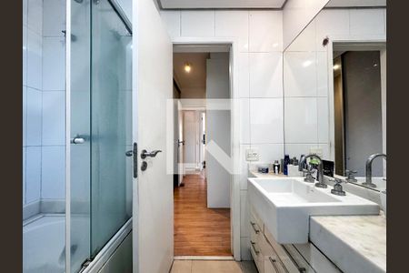 Apartamento à venda com 134m², 3 quartos e 3 vagasBanheiro Suíte 3