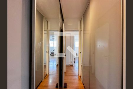 Apartamento à venda com 134m², 3 quartos e 3 vagasCloset Suíte 3