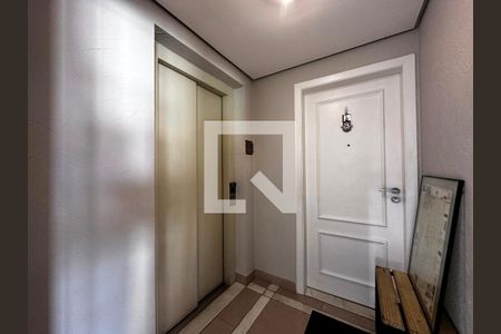 Apartamento à venda com 134m², 3 quartos e 3 vagasHall Social Apartamento