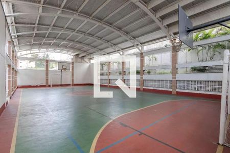 Apartamento à venda com 134m², 3 quartos e 3 vagas Apartamento à venda com 134m², 3 quartos e 3 vagasQuadra