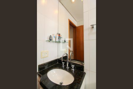 Apartamento à venda com 132m², 4 quartos e 3 vagasBanheiro