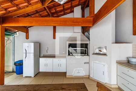 Apartamento à venda com 136m², 3 quartos e 3 vagas Apartamento à venda com 136m², 3 quartos e 3 vagasÁrea comum - Churrasqueira