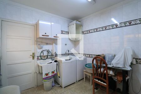 Casa à venda com 500m², 4 quartos e 5 vagasÁrea de Serviço