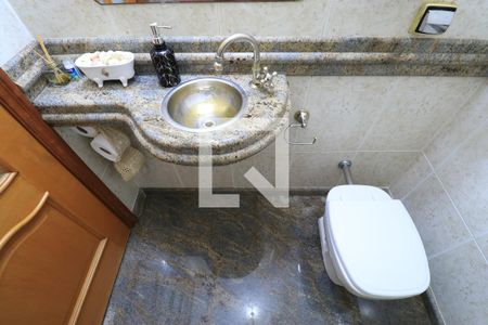 Casa à venda com 500m², 4 quartos e 5 vagasLavabo