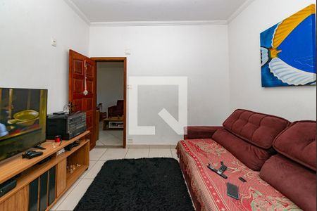 Quarto 1 de casa à venda com 2 quartos, 168m² em Bonfim, Belo Horizonte