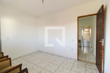 Sala/Suíte de casa para alugar com 1 quarto, 60m² em Cidade Líder, São Paulo