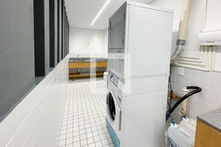 Studio à venda com 54m², 1 quarto e 1 vaga Studio à venda com 54m², 1 quarto e 1 vagaLavanderia