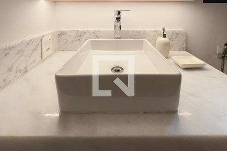 Studio à venda com 54m², 1 quarto e 1 vaga Studio à venda com 54m², 1 quarto e 1 vagaBanheiro