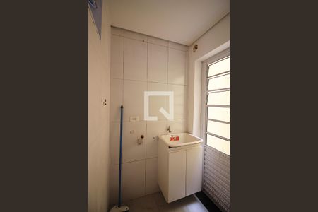 Apartamento à venda com 81m², 2 quartos e 1 vagaÁrea de Serviço