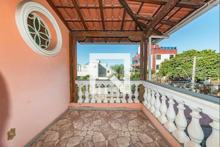 Casa à venda com 384m², 5 quartos e 4 vagas