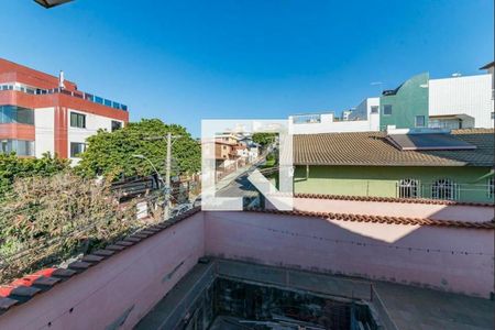 Casa à venda com 384m², 5 quartos e 4 vagas
