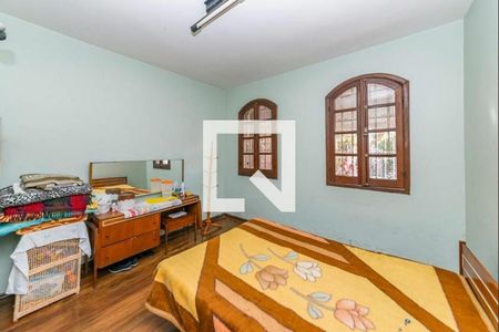 Casa à venda com 384m², 5 quartos e 4 vagas