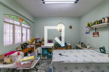 Casa à venda com 384m², 5 quartos e 4 vagas