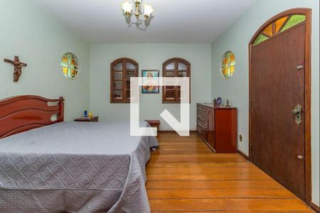 Casa à venda com 384m², 5 quartos e 4 vagas