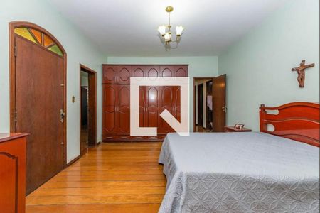 Casa à venda com 384m², 5 quartos e 4 vagas