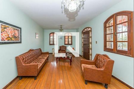 Casa à venda com 384m², 5 quartos e 4 vagas