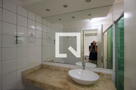 Apartamento para alugar com 136m², 3 quartos e 2 vagas