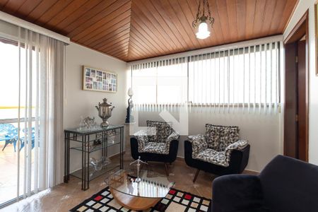 Apartamento à venda com 156m², 4 quartos e 3 vagasPiso superior Sala