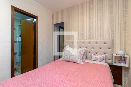 Apartamento à venda com 156m², 4 quartos e 3 vagasQuarto 