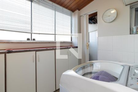 Apartamento à venda com 156m², 4 quartos e 3 vagasPiso superior Lavanderia 