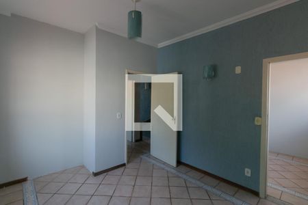 Casa à venda com 200m², 5 quartos e 6 vagas Casa à venda com 200m², 5 quartos e 6 vagasQuarto 2