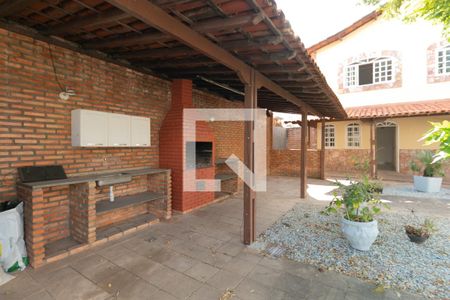 Casa à venda com 200m², 5 quartos e 6 vagas Casa à venda com 200m², 5 quartos e 6 vagasÁrea Gourmet