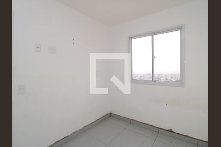 Quarto 1 de apartamento para alugar com 2 quartos, 45m² em Parque Vitória, São Paulo