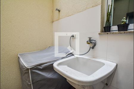 Apartamento à venda com 42m², 2 quartos e 1 vagaÁrea de Serviço
