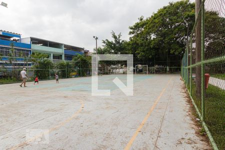 Casa de condomínio à venda com 200m², 4 quartos e 1 vagaQuadra Poliesportiva