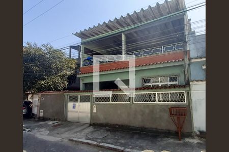 Casa de condomínio à venda com 200m², 4 quartos e 1 vagaFachada da Casa