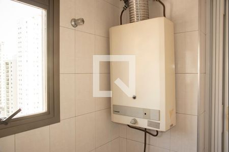 Apartamento à venda com 107m², 3 quartos e 3 vagas Apartamento à venda com 107m², 3 quartos e 3 vagasÁrea de Serviço