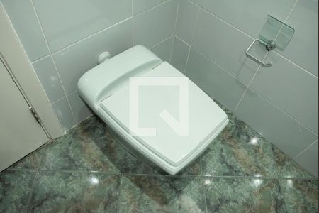 Apartamento à venda com 107m², 3 quartos e 3 vagas Apartamento à venda com 107m², 3 quartos e 3 vagasBanheiro da Suíte