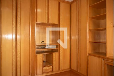 Apartamento à venda com 107m², 3 quartos e 3 vagas Apartamento à venda com 107m², 3 quartos e 3 vagasQuarto 2