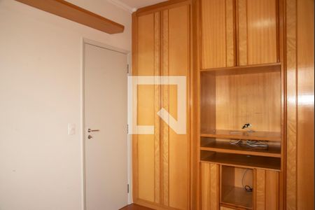 Apartamento à venda com 107m², 3 quartos e 3 vagas Apartamento à venda com 107m², 3 quartos e 3 vagasQuarto 2